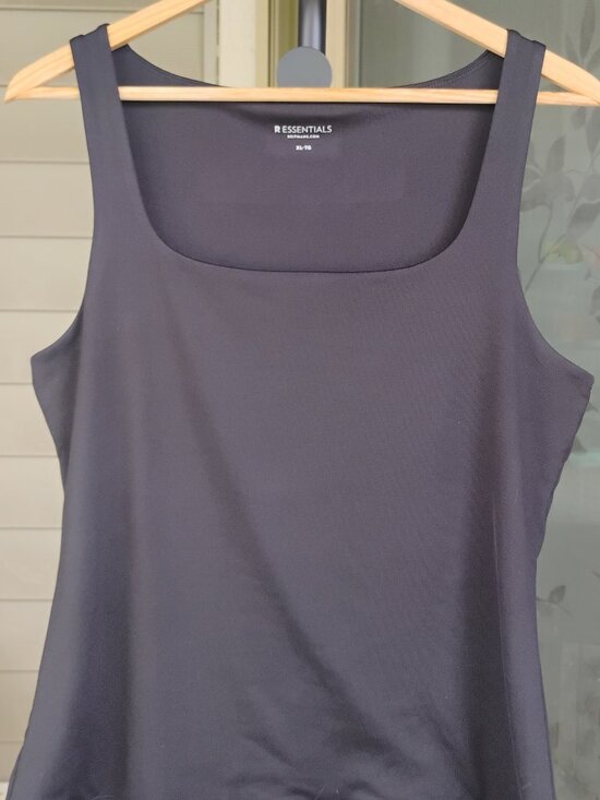 Reitmans Tops - Reitmans R Essentials Black Tank Top Cami Square Neckline Size XL
